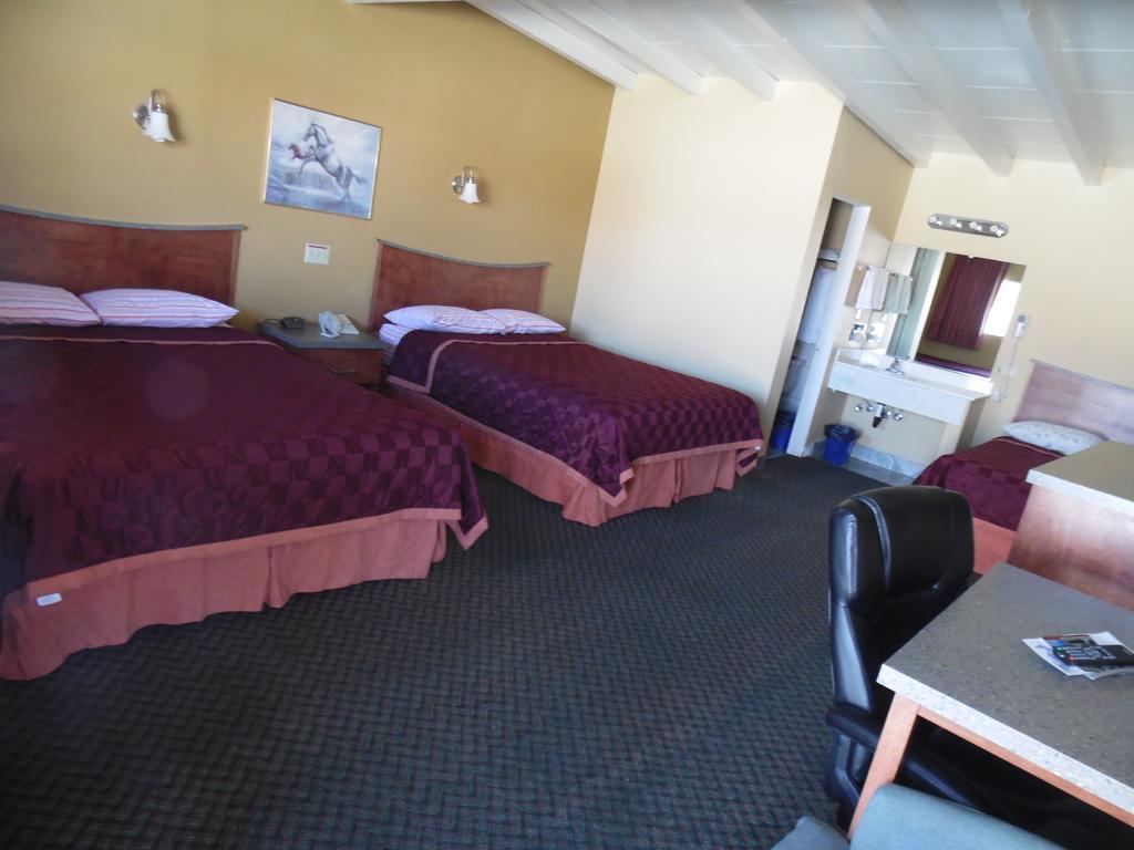 Trails Motel Lone Pine Kültér fotó