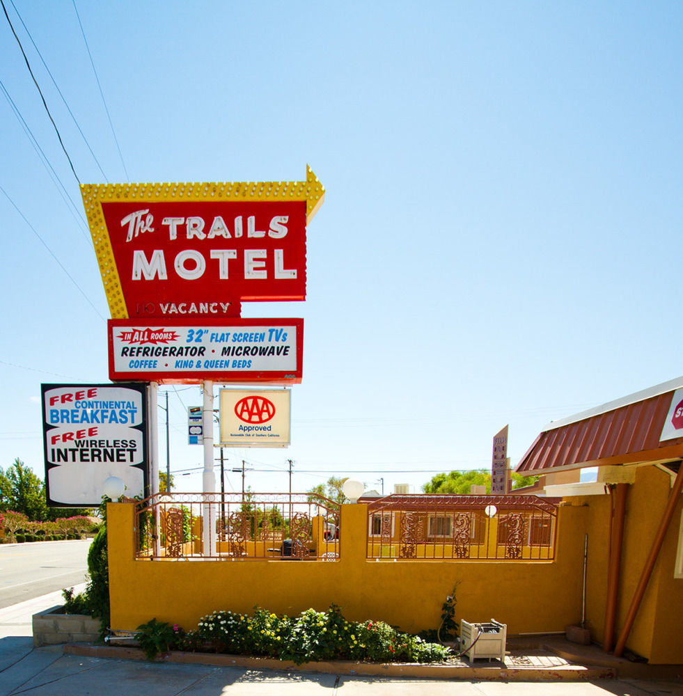 Trails Motel Lone Pine Kültér fotó