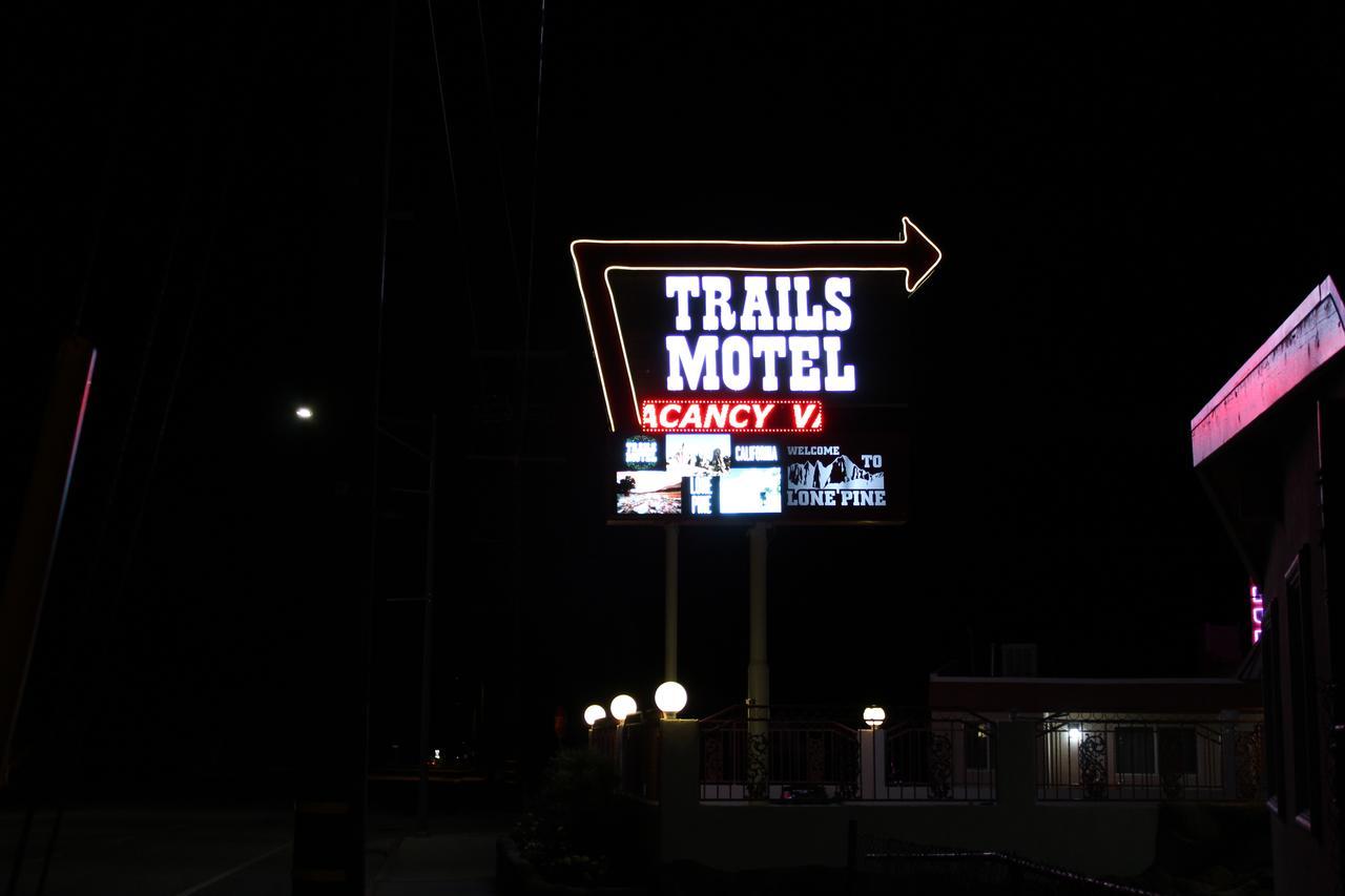 Trails Motel Lone Pine Kültér fotó