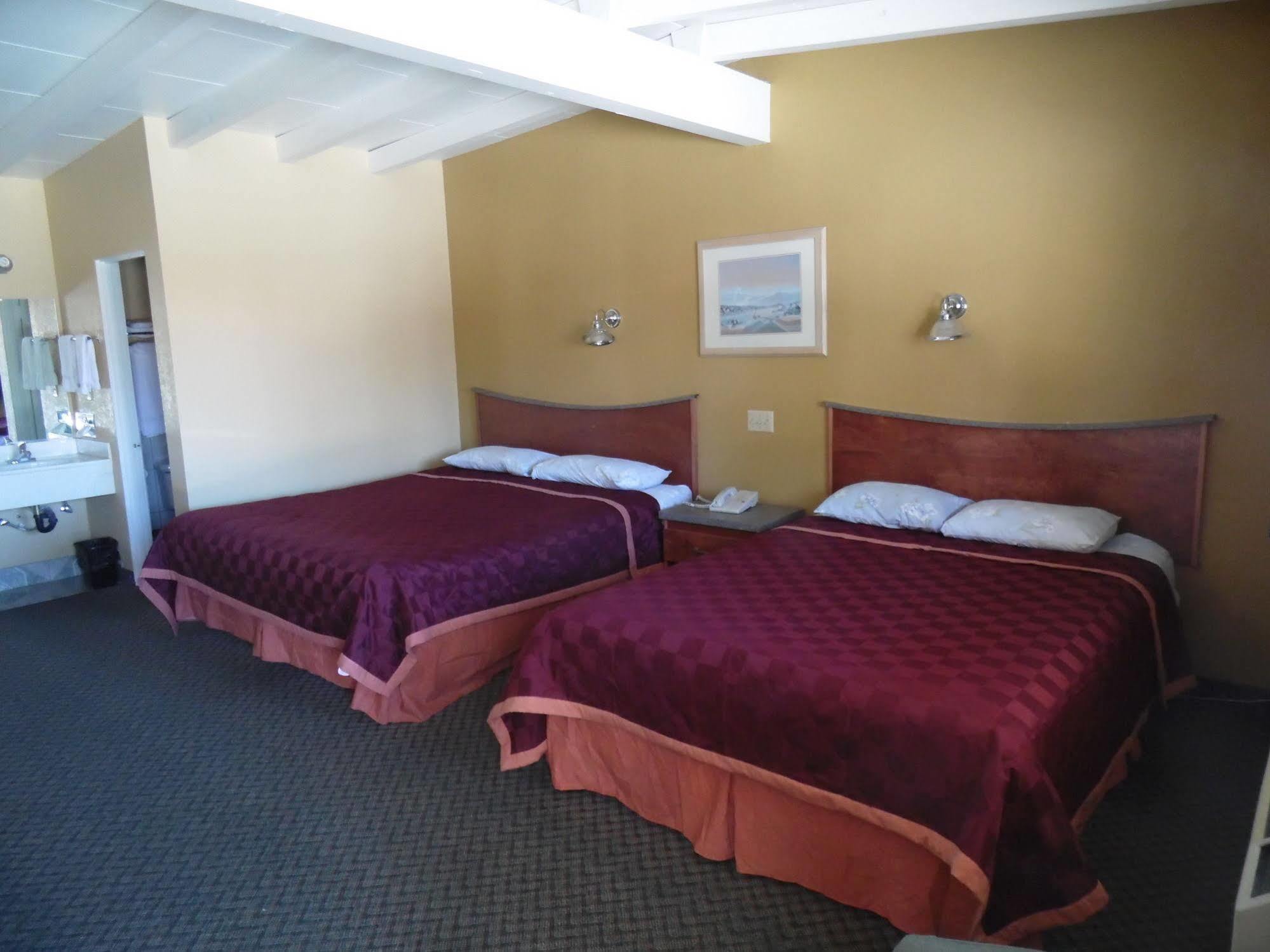 Trails Motel Lone Pine Kültér fotó